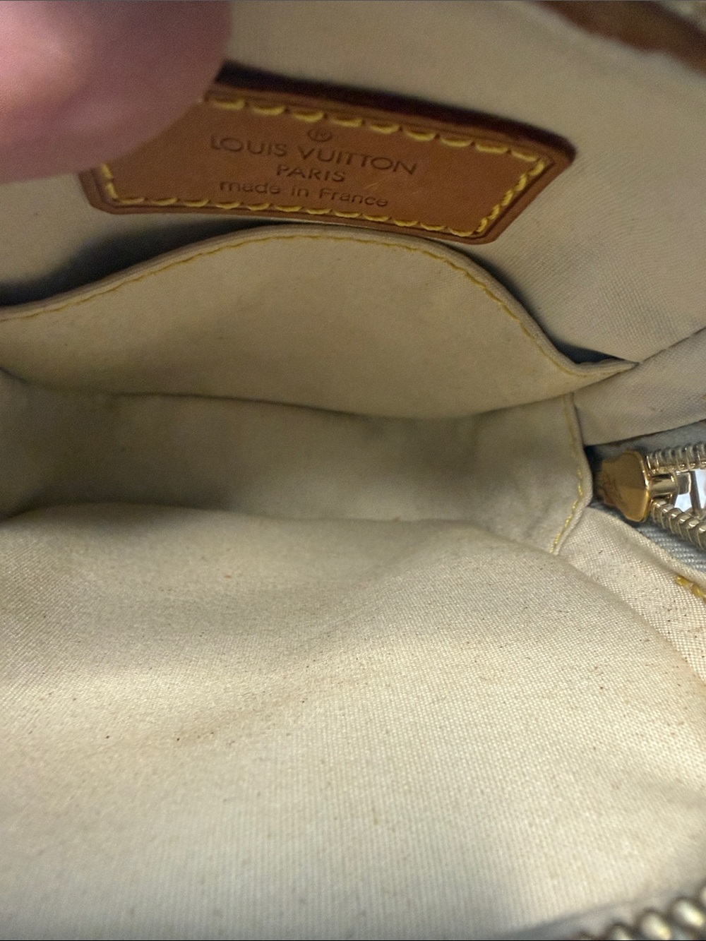 Louis Vuitton Monogram Mini Juliette PM Crossbody/Shoulder Bag - Picture 4 of 10